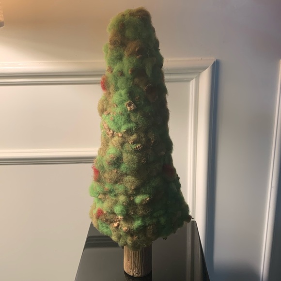 Other - Fuzzy tree LG